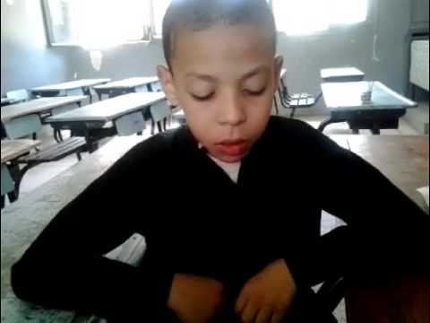 شاهدطفل مغربي موهوب في تلاوة القرآن الكريم