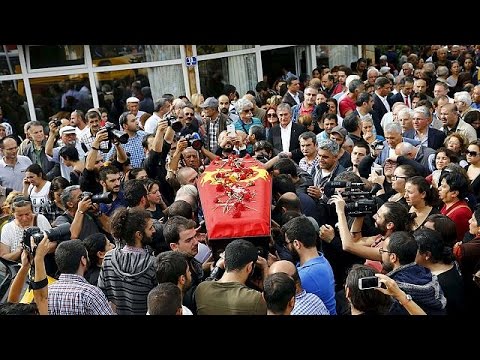 شاهد تشييع جثامين ضحايا تفجيري أنقرة