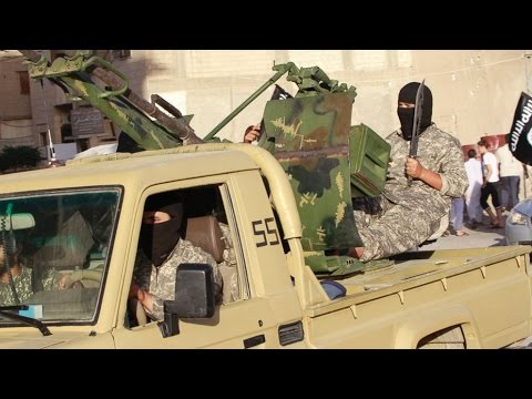 شاهد داعش يسحب مسلحيه من مناطق استولى عليها في ريف حلب