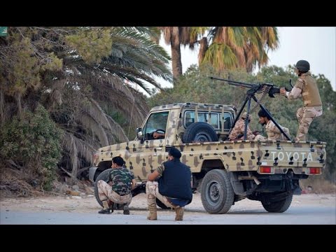 شاهد اشتباكات عنيفة بين الجيش الليبي والجماعات المتطرفة