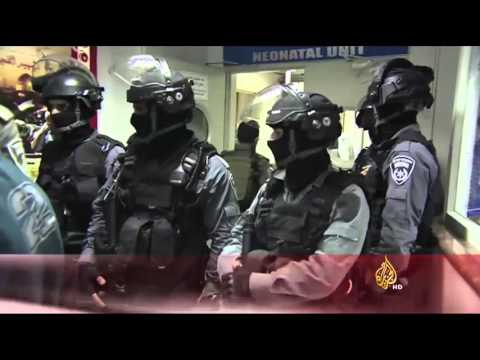 شاهد قوات الاحتلال تقتحم مستشفى المقاصد في القدس