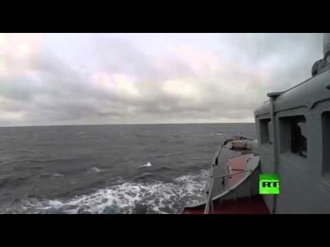 شاهد غواصة نووية روسية تطلق صاروخا باليستيا