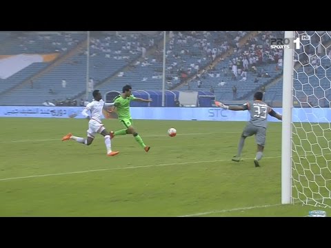شاهد هدف عمر السومة في مرمى الشباب