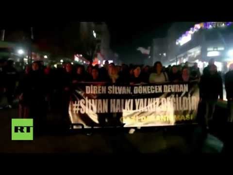 شاهد اشتباكات عنيفة بعد احتجاج ضد عمليات مكافحة التطرف التركية