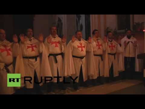 فرسان الهيكل يصلون تخليدًا لذكرى ضحايا الهجمات المتطرفة