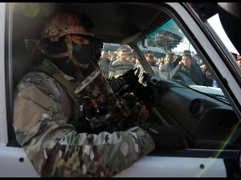 شاهد الداخلية التونسية تكشف عن مخبأ للأسلحة