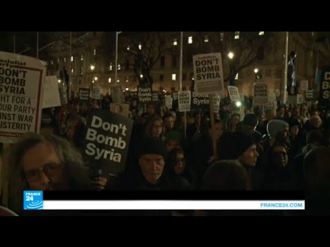 شاهدتصويت البرلمان البريطاني للتدخل العسكري في سورية