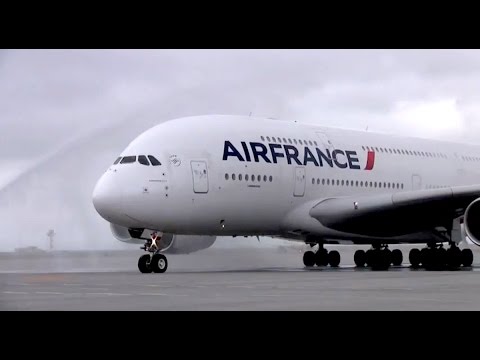 تحويل مسار طائرة فرنسية وهبوطها في مونتريال