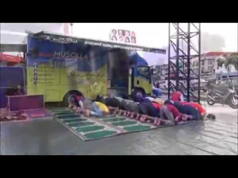 أول مسجد متحرك في العالم