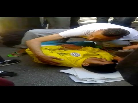 شاهد شاحنة تصدم براكب دراجة نارية في فاس