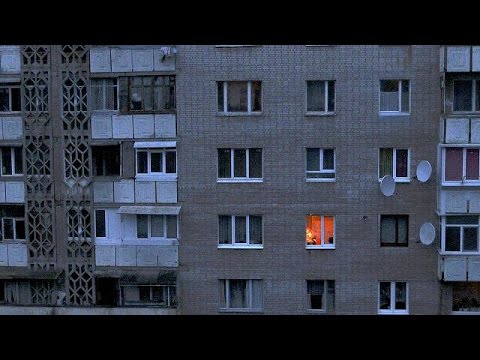 سكان القرم يحتفلون بالسنة الميلادية الجديدة على ضوء الشموع