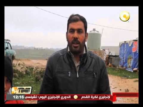شاهد تساقط الثلوج يزيد من معاناة اللاجئين السوريين في لبنان
