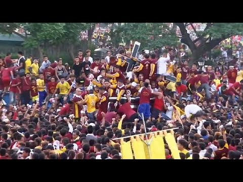 شاهد مقتل شخصين خلال موكب ديني لتمثال الناصري الأسود