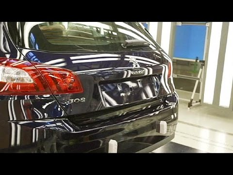 نمو مبيعات بيجو بنسبة 12 في 2015