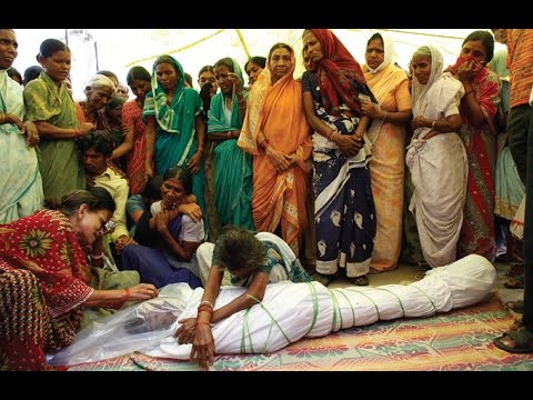 أم هندية تقتل نفسها بعد نشر فيديو لحادثة اغتصابها