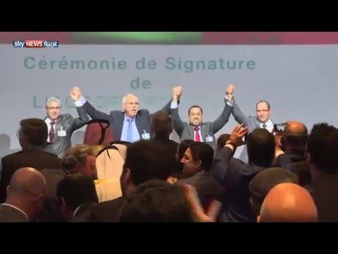 شاهد البرلمان الليبي يرفض منح الثقة لحكومة الوفاق الوطني