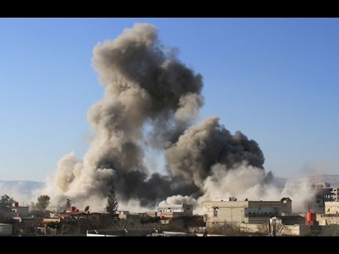 غارات روسية تودي بحياة عشرة مدنيين في عندان بريف حلب