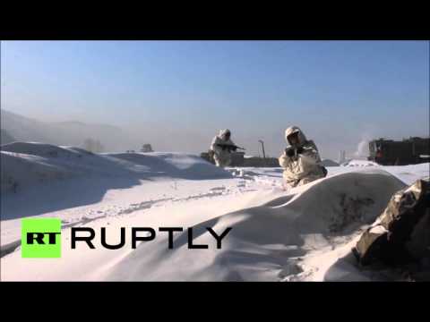 تدريبات عسكرية باستخدام صواريخ إسكندرأم