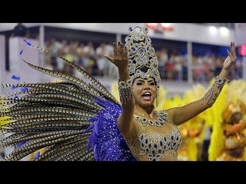 شاهد فيروس زيكا لم يؤثر على فعاليات كرنفال البرازيل السنوي