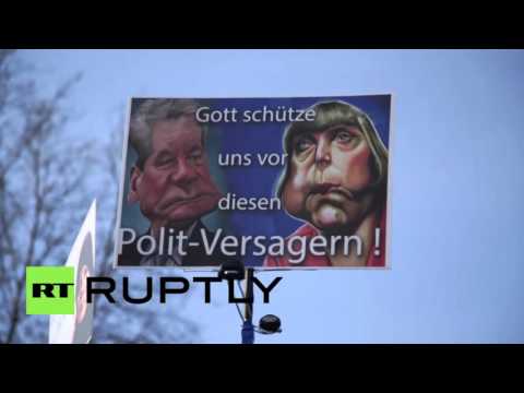 شاهد مسيرات لحركة بيغيدا في ألمانيا