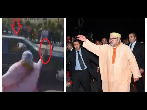 بالفيديو صحراوية ترمي الملك برسالة