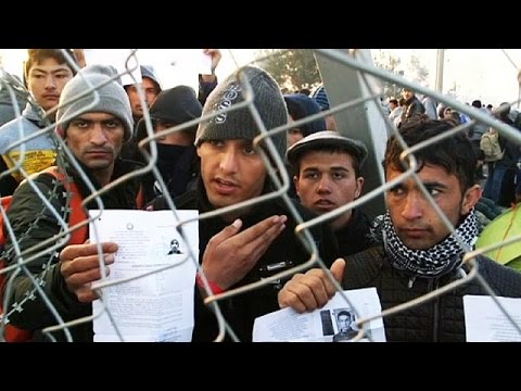 لاجئون محاصرون على الحدود اليونانية المقدونية