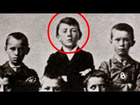 تعرّف على طفولة الأشرار في العالم