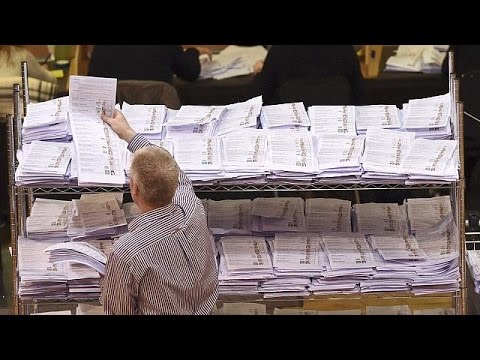 شاهد الانتخابات التشريعية في إيرلندا بدون أغلبية برلمانية واضحة