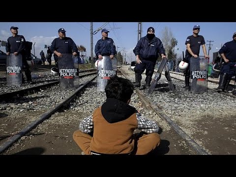 اللاجئون في اليونان معاناة مستمرة فرضتها أجندة سياسية داخلية أوروبية