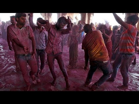 مهرجان الألوان في الهند احتفاء بالربيع