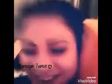 بالفيديو رد فعل فتاة فاجئها حبيبها بهدية