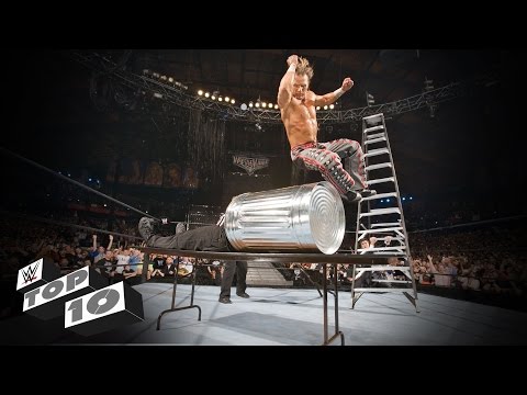 شاهد أفضل 10 لحظات في “wrestlemania”