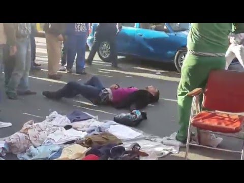 شاهد مشاجره عنيفه جدا في وسط البلد