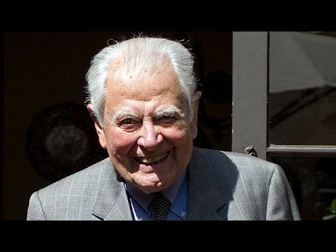 شاهد وفاة الرئيس التشيلي السابق باتريسيو إيلوين