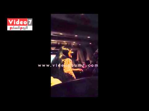 فيديو المصريون في أميركا يهتفون ضد باسم يوسف