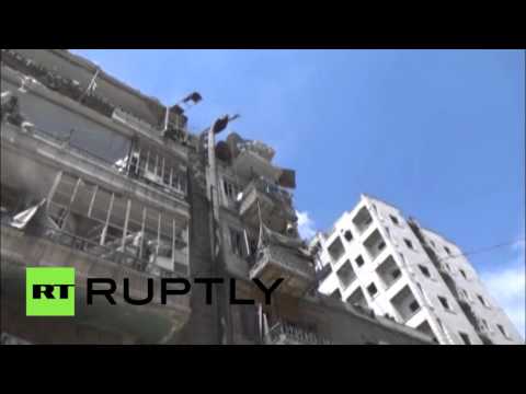 شاهد اشتباكات دامية بين الجيش السوري وجبهة النصرة