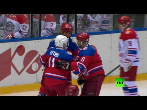 بالفيديو بوتين يشارك في مباراة هوكي ضمن فريق نجوم الدوري الليلي