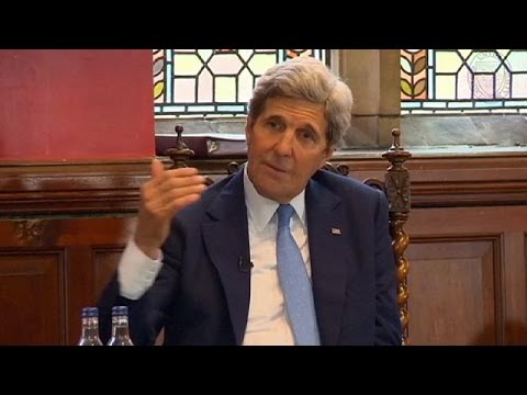 شاهد كيري يطمئن المصارف ويدعوها للتعامل مع إيران