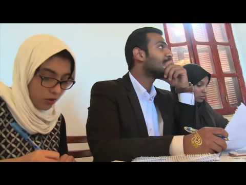 شاهد مناظرات لتدريب الشباب الليبي على النقاش