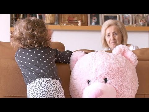 بالفيديو  ملامح ديموغرافية ومستقبل الجيل الصاعد في اليونان