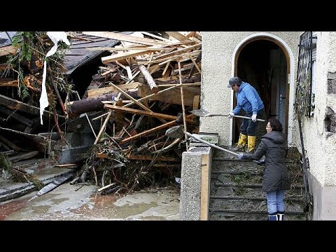 بالفيديو الفيضانات تقتل خمسة اشخاص في بافاريا في فرنسا