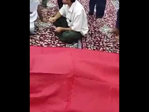 شاهد وفاة مصلٍّ بعد صلاة العشاء