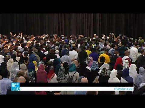 بالفيديو مراسم جنازة علي كلاي وفق الشعائر الإسلامية