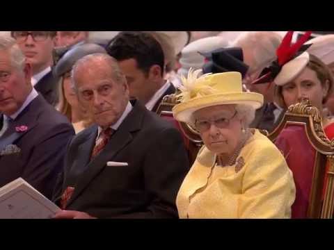 احتفالات تاريخية بالعيد الرسمى للملكة اليزابيث