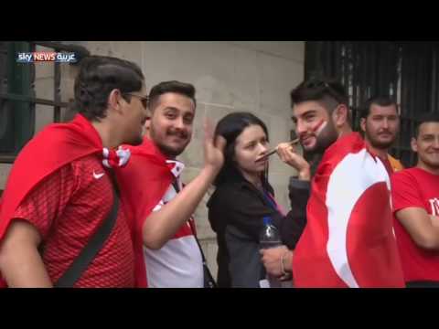 بالفيديو فرنسا ما بين التطرف وأعمال الشغب في المدرجات