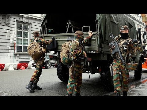 شاهد إخلاء محطة قطار في بلجيكا رئيسية بعد انذار خاطئ بوجود قنبلة