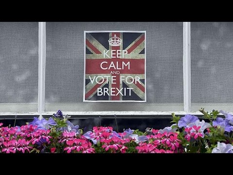 شاهد رواد معكسر الانفصال يدلون بأصواتهم