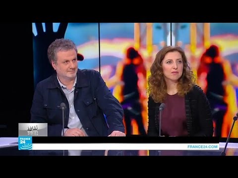 معرض تذكر الضوء يعرض أعمالًا من تسعينيات القرن الماضي