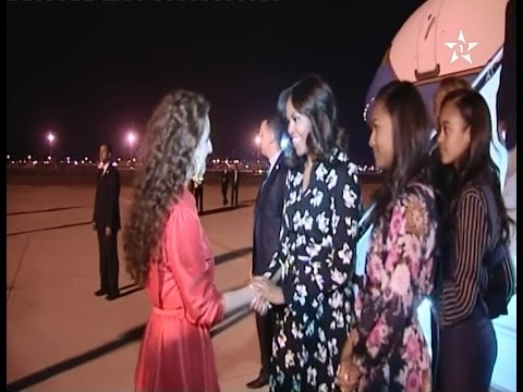 شاهد لحظة استقبال الأميرة للا سلمى لميشيل أوباما