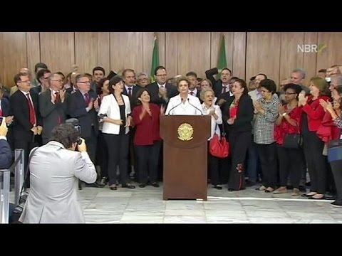 بالفيديو روسيف تصف مساءلتها بـ المهزلة وتعبر عن غضبها